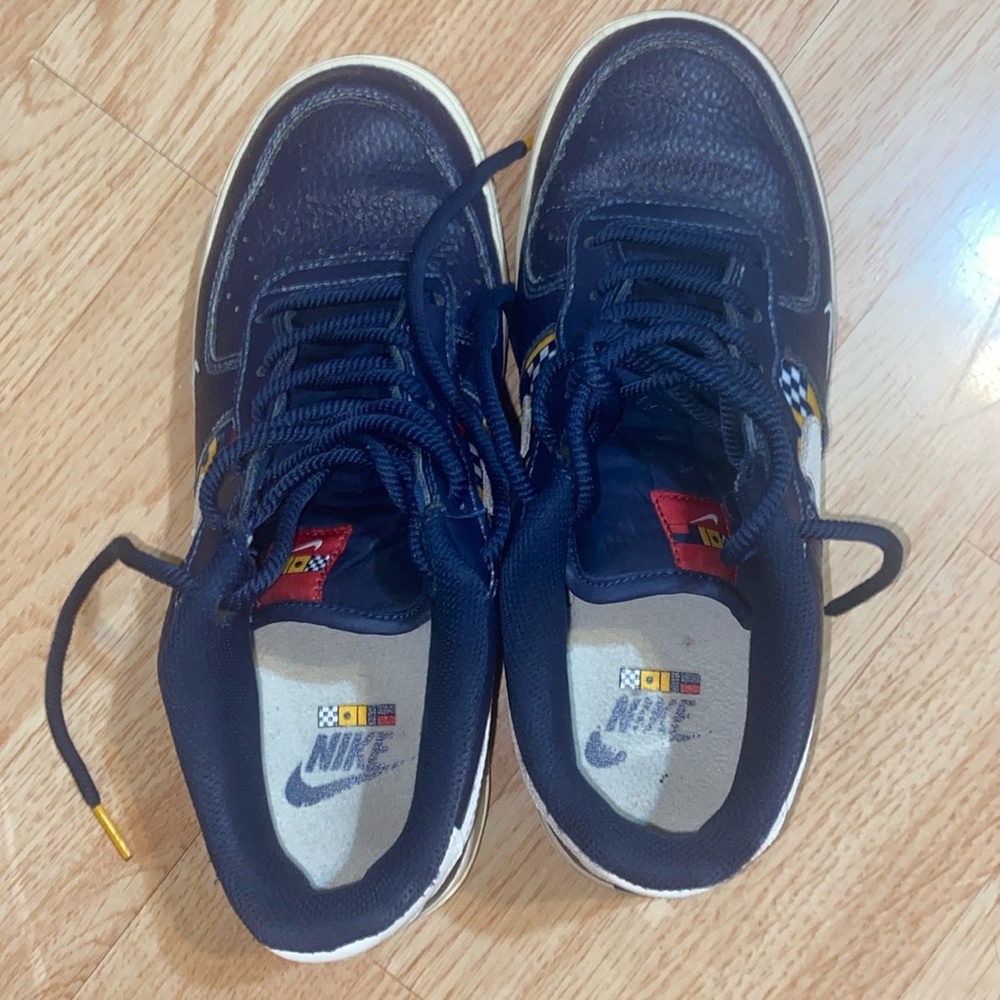 Nike race sneakers